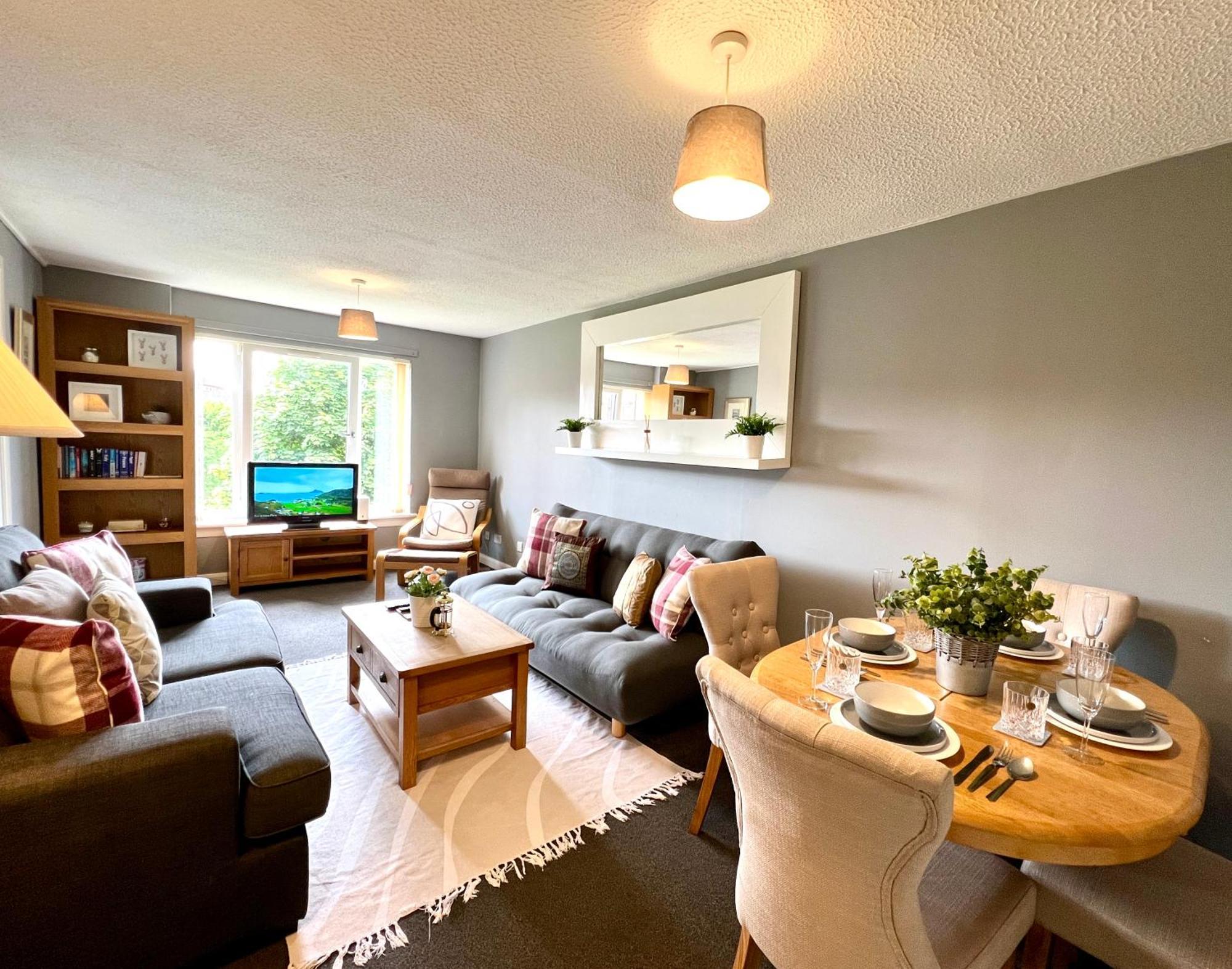Spacious 2 Bed-Flat In Glasgow City - Free Parking Eksteriør billede