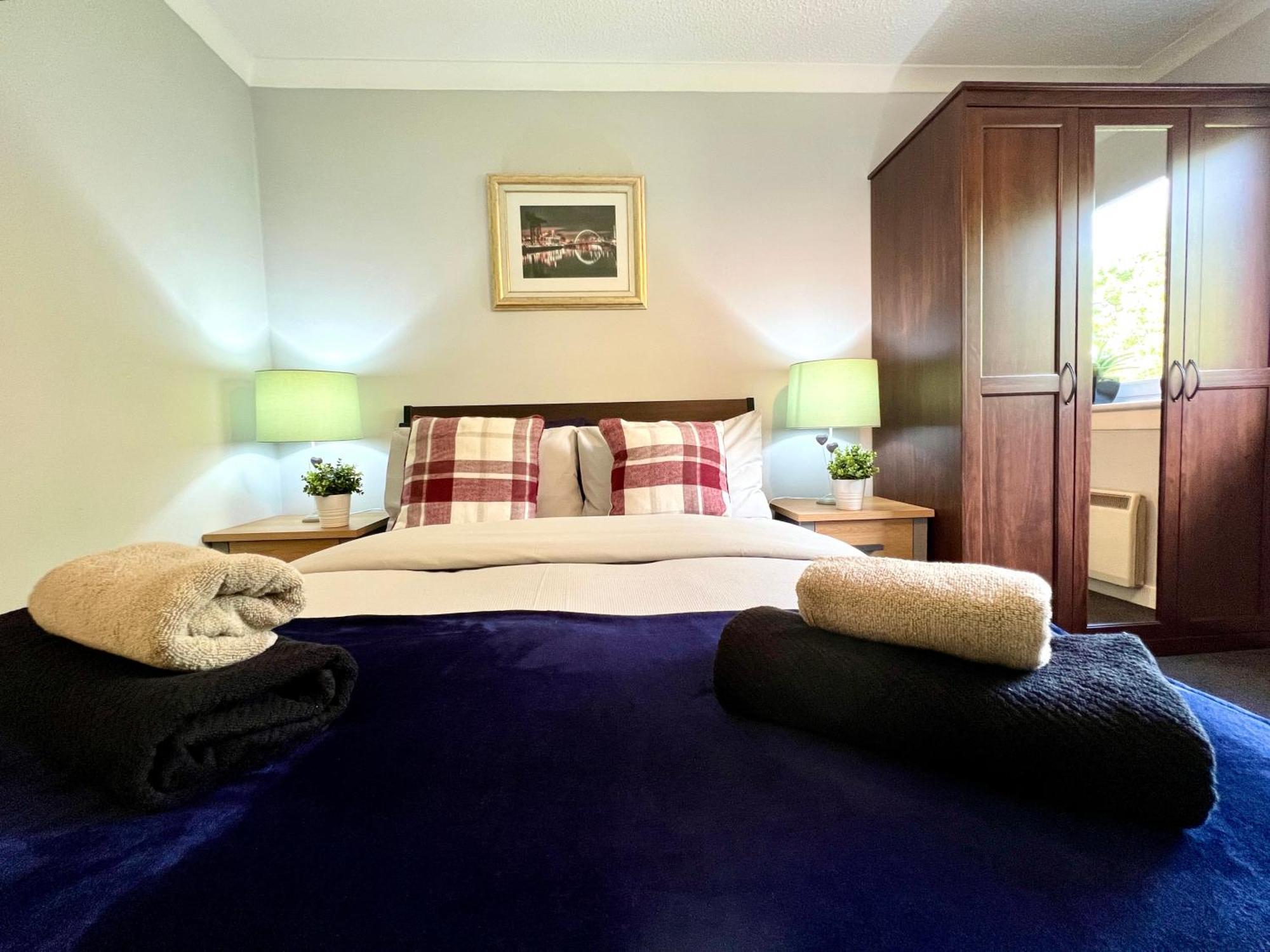 Spacious 2 Bed-Flat In Glasgow City - Free Parking Eksteriør billede