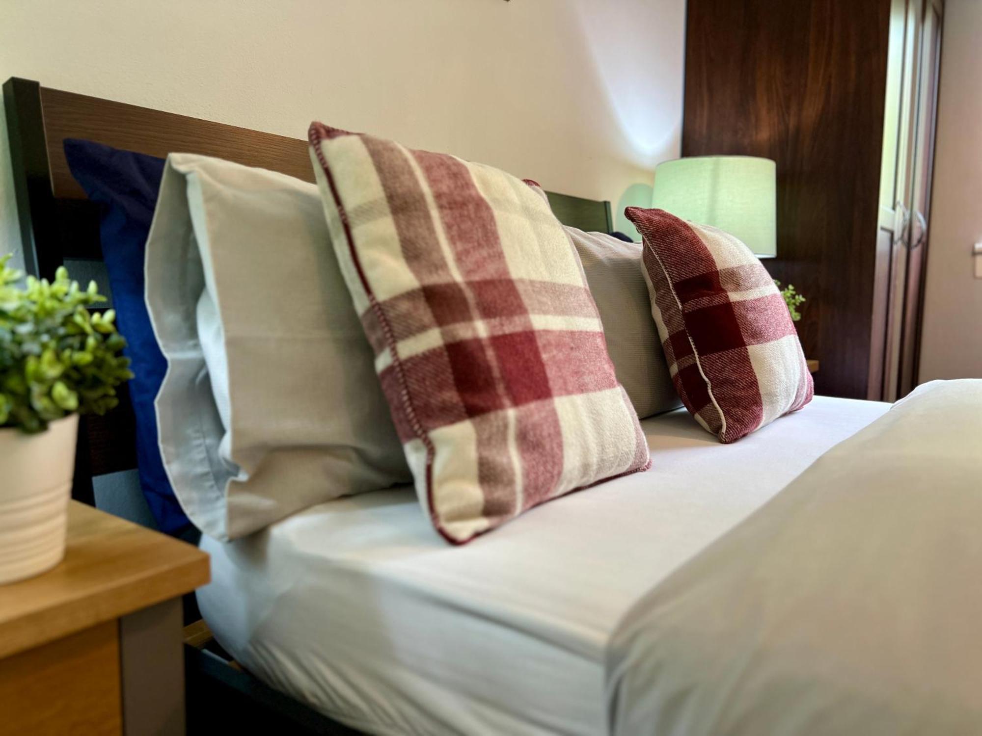 Spacious 2 Bed-Flat In Glasgow City - Free Parking Eksteriør billede