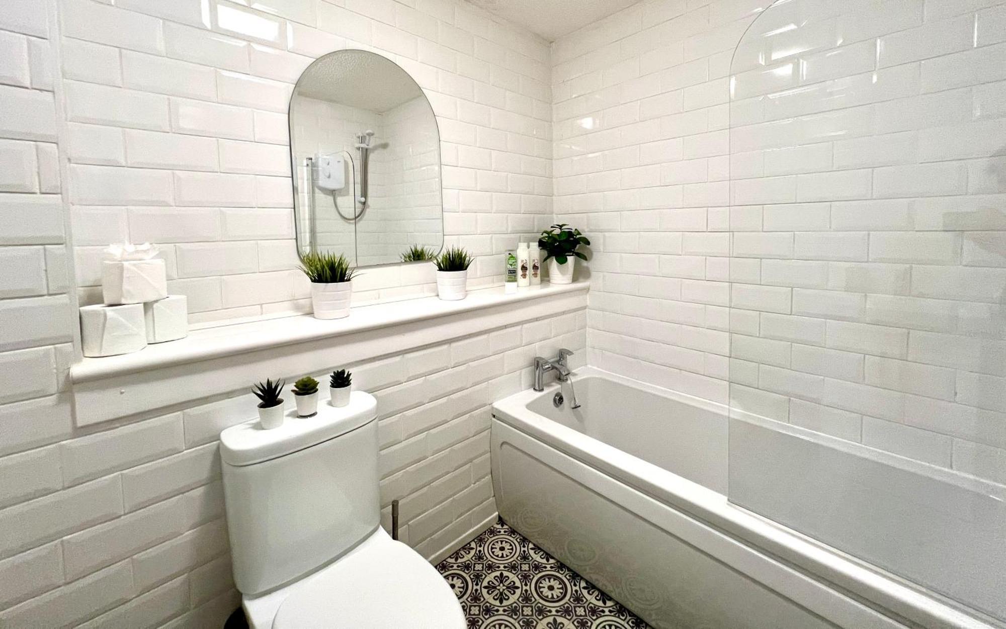 Spacious 2 Bed-Flat In Glasgow City - Free Parking Eksteriør billede
