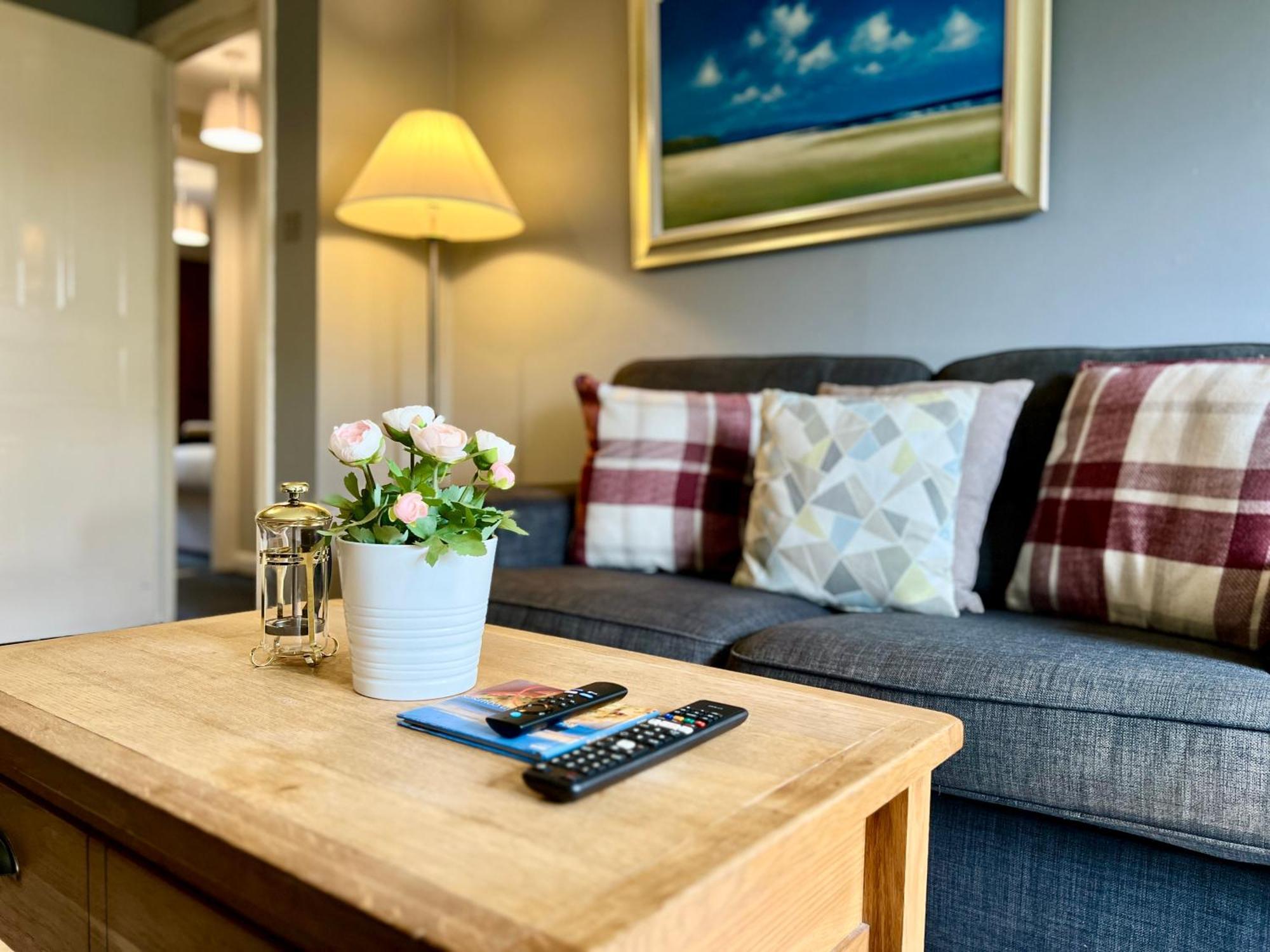 Spacious 2 Bed-Flat In Glasgow City - Free Parking Eksteriør billede