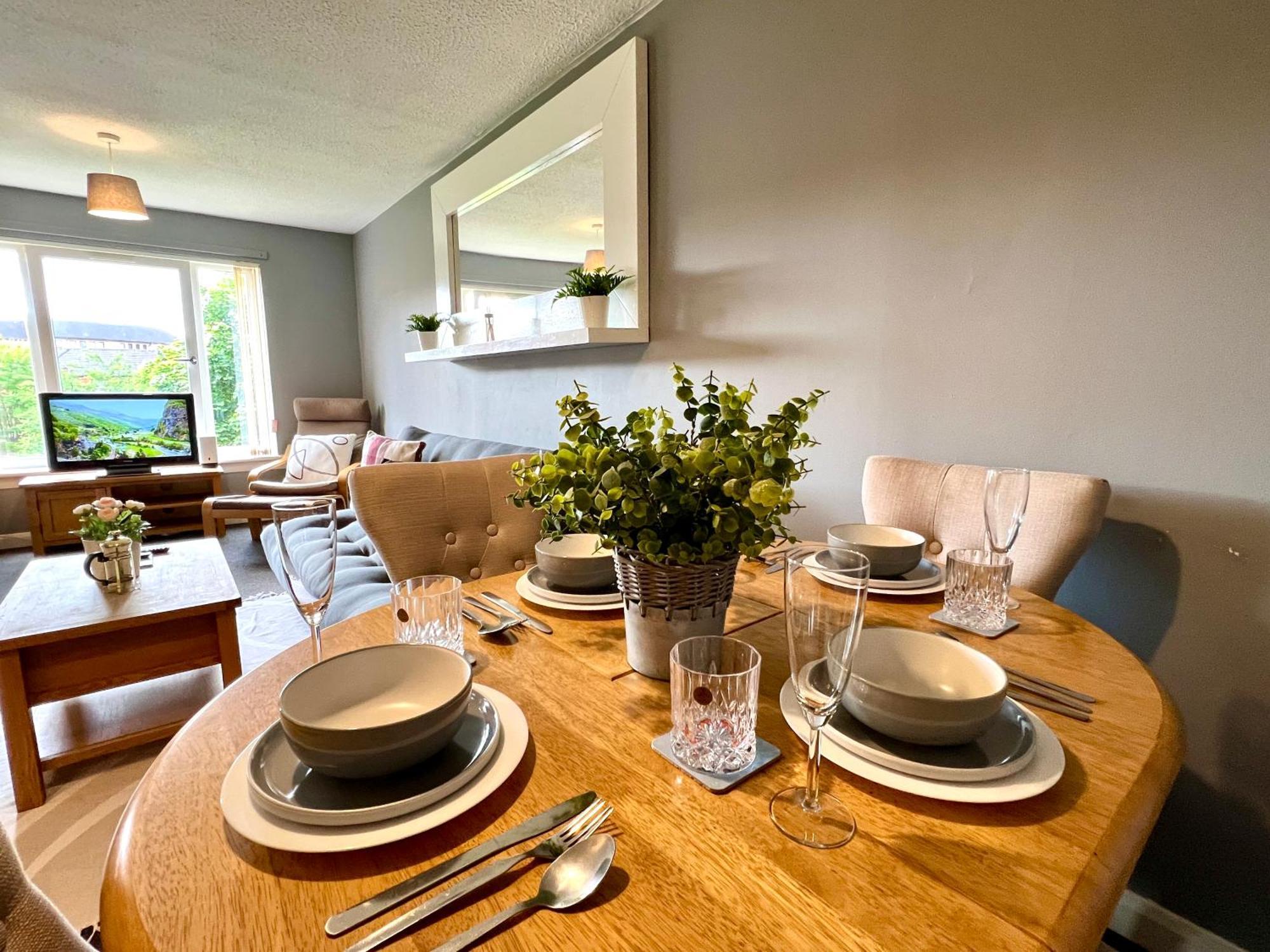 Spacious 2 Bed-Flat In Glasgow City - Free Parking Eksteriør billede